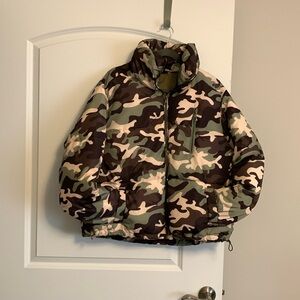 Charlotte Russe 1X camo puffer